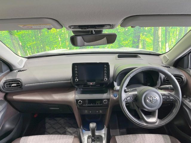 YARIS CROSS HYBRID