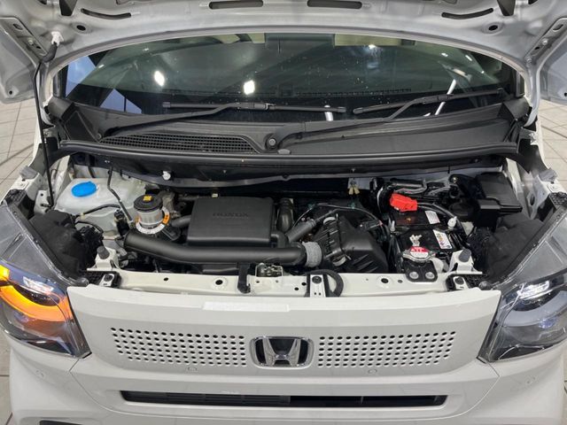 N BOX