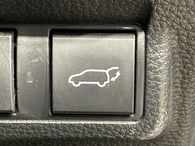 COROLLA CROSS HYBRID