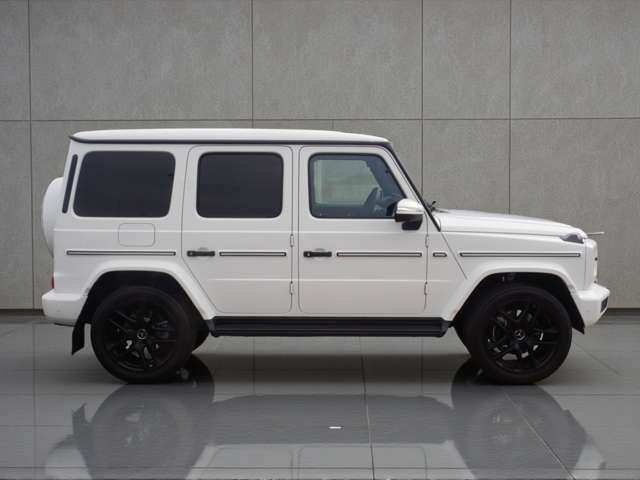 MERCEDES BENZ G-Class