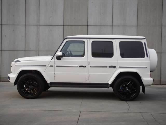 MERCEDES BENZ G-Class