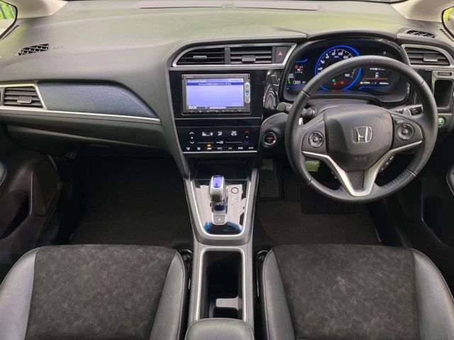 SHUTTLE HYBRID