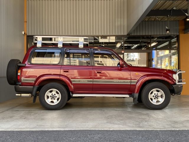 LANDCRUISER wagon