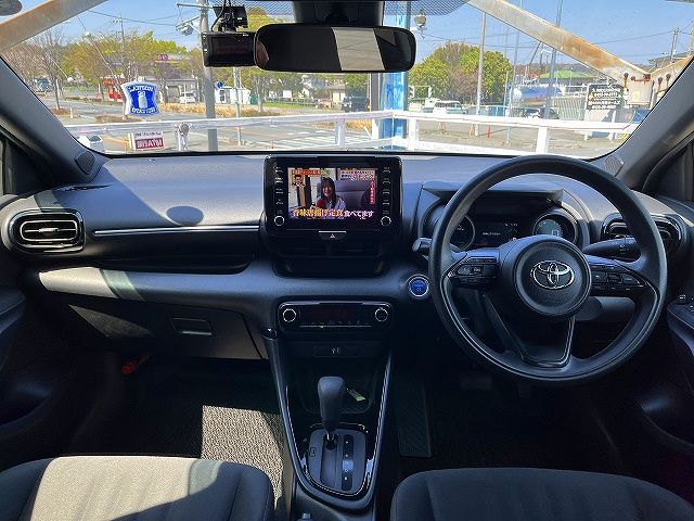 YARIS HYBRID