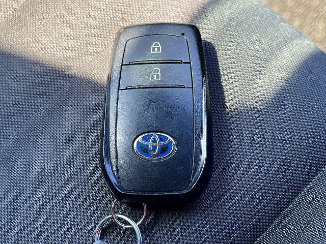 YARIS HYBRID