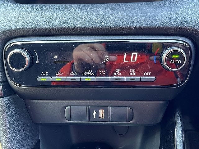 YARIS HYBRID