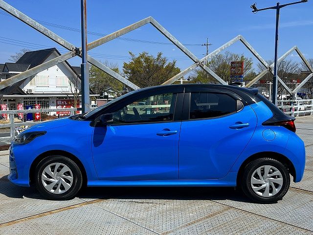 YARIS HYBRID