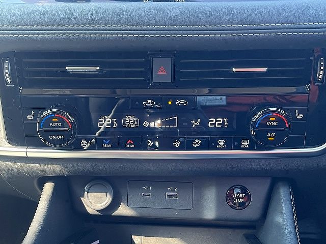 X-TRAIL 2WD