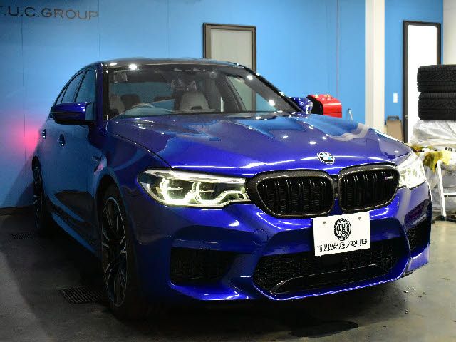 BMW M5