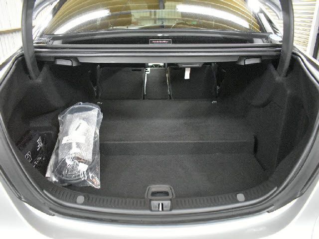 MERCEDES BENZ E sedan Plug-in HYBRID