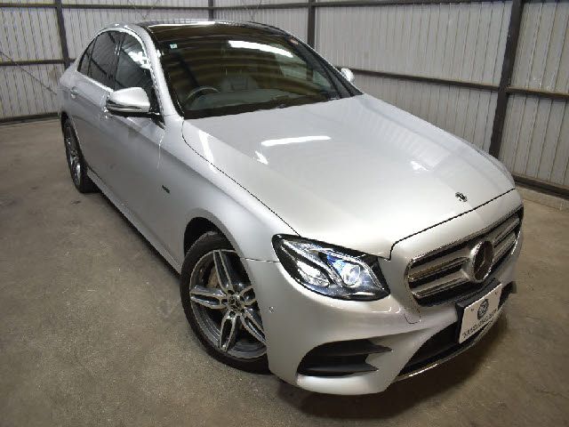 MERCEDES BENZ E sedan Plug-in HYBRID