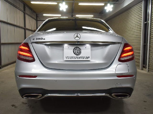 MERCEDES BENZ E sedan Plug-in HYBRID
