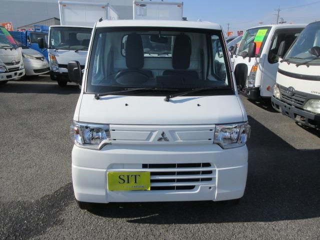 MINICAB truck