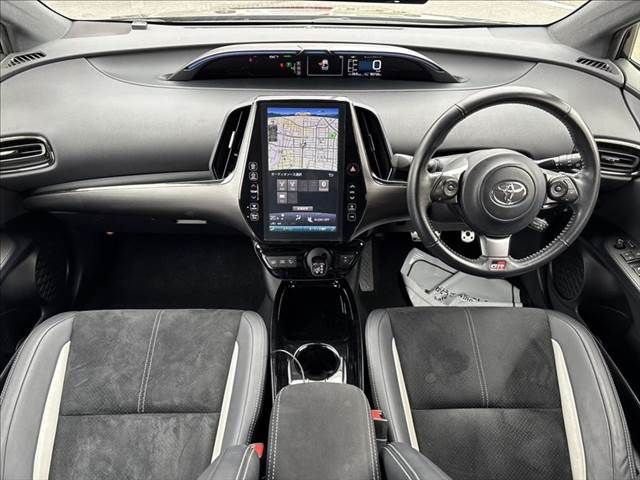 PRIUS PHV