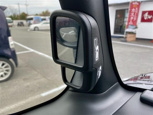 N-BOX CUSTOM