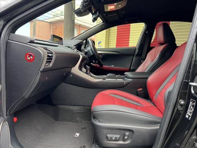 LEXUS NX300h
