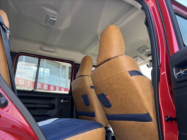 JIMNY NOMADE
