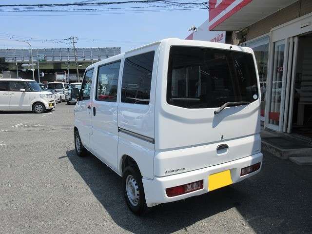 MINICAB van