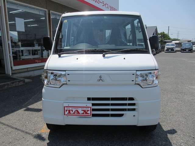 MINICAB van