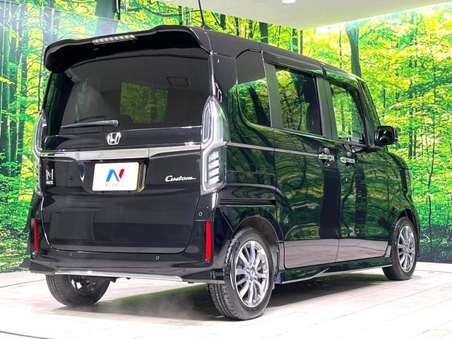 N BOX CUSTOM