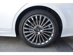 CROWN sedan hybrid 4WD