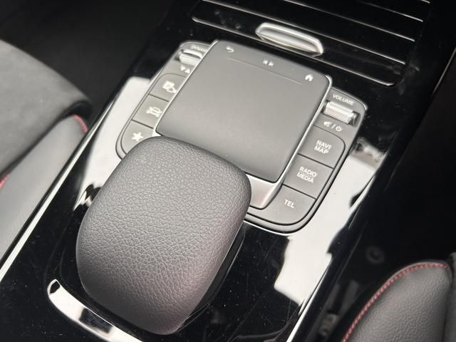 MERCEDES BENZ CLA class