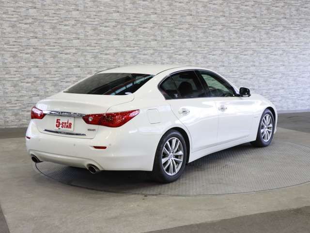 SKYLINE HYBRID