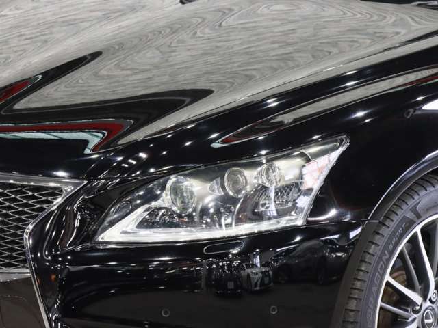 LEXUS LS460