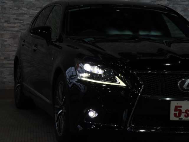 LEXUS LS460