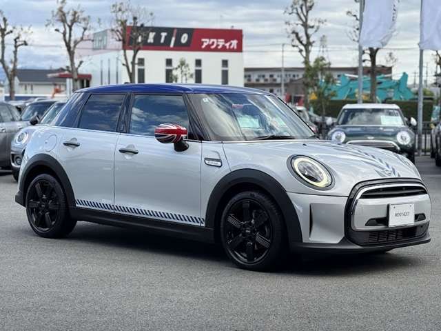 MINI COOPER D 5DOOR
