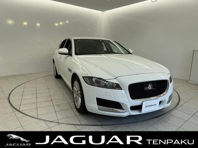 JAGUAR XF series