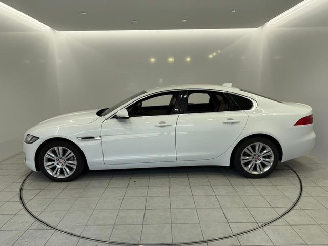 JAGUAR XF series
