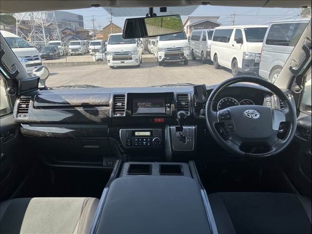 HIACE van 2WD