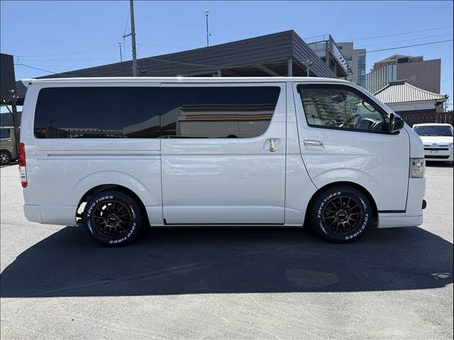 REGIUSACE van 2WD