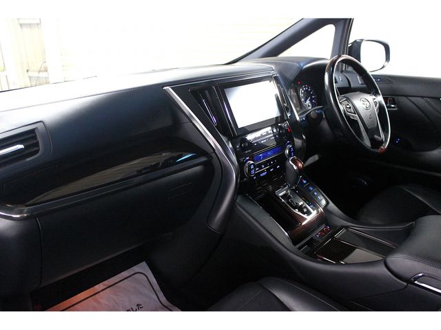 ALPHARD hybrid 4WD