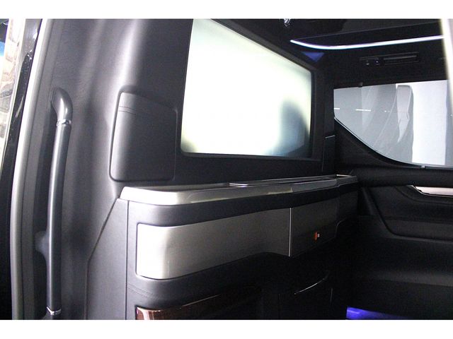 ALPHARD hybrid 4WD