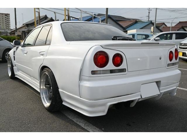 SKYLINE