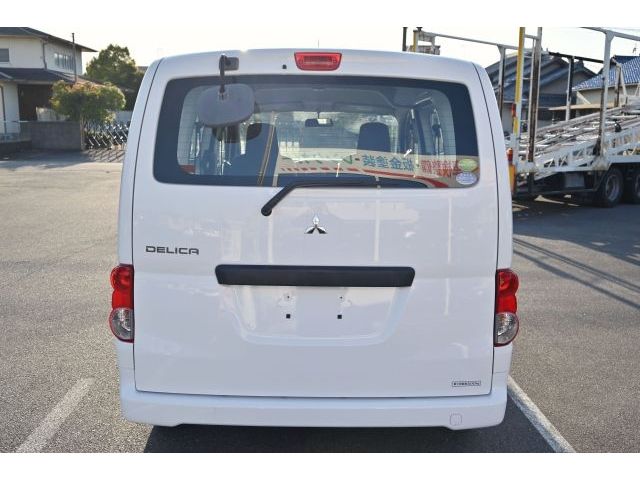 DELICA van 2WD