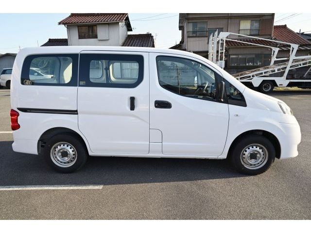 DELICA van 2WD