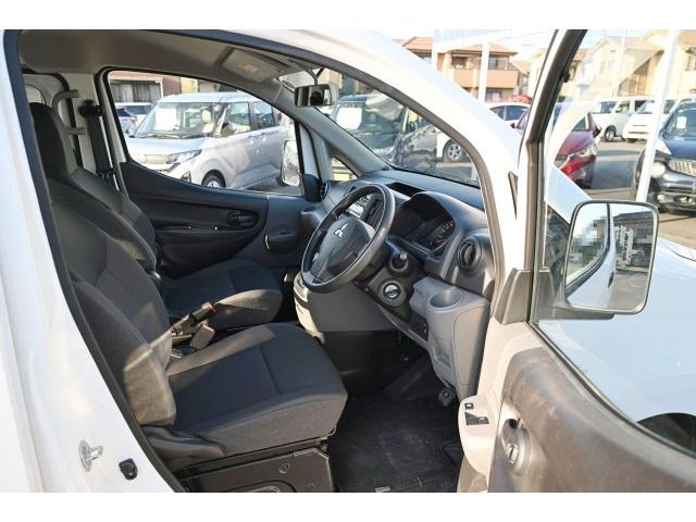DELICA van 2WD