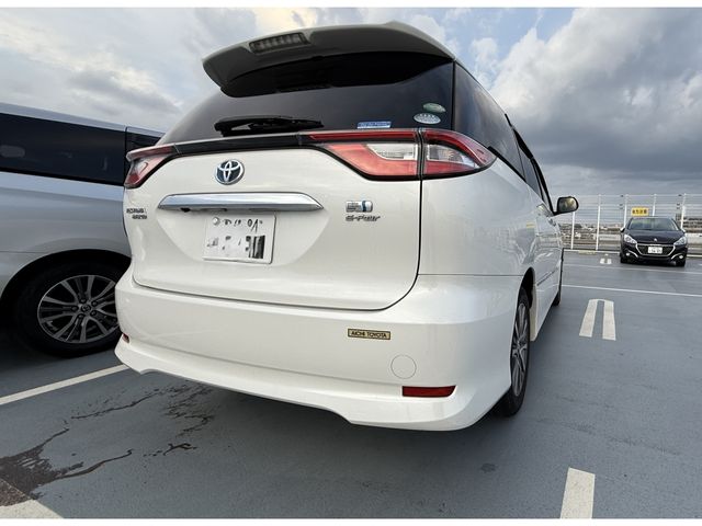 ESTIMA HYBRID 4WD
