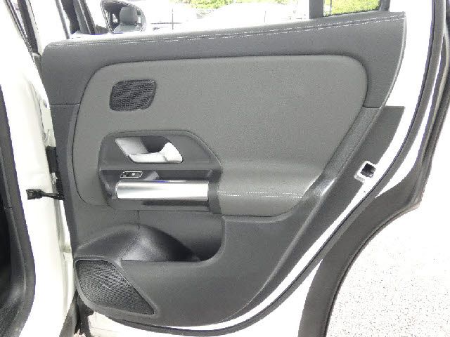MERCEDES BENZ GLA class