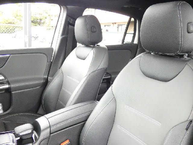 MERCEDES BENZ GLA class