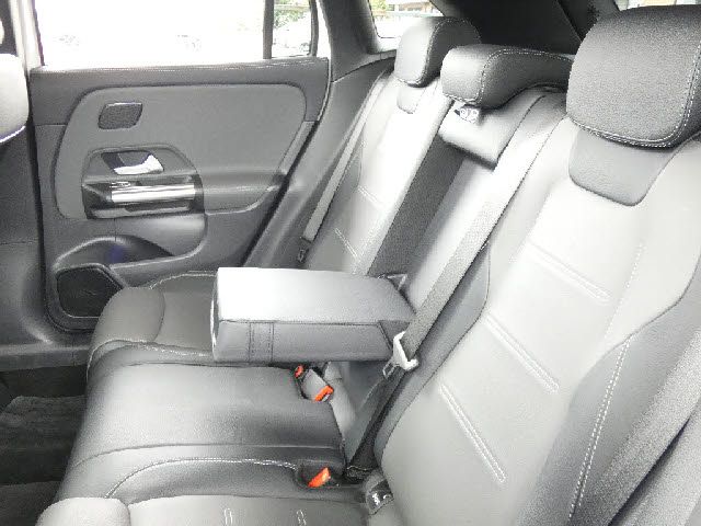 MERCEDES BENZ GLA class