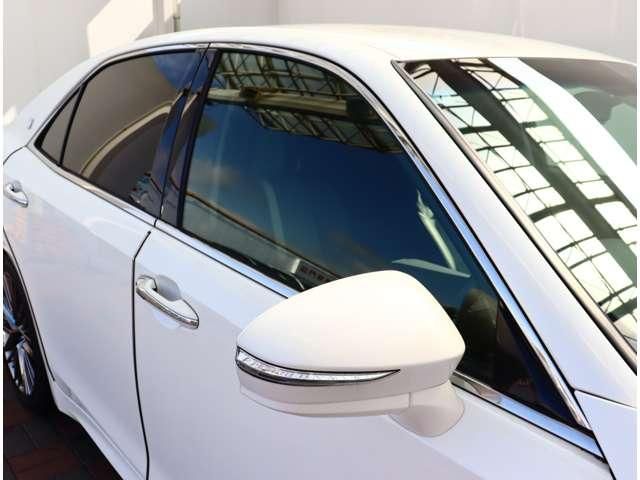 CROWN sedan