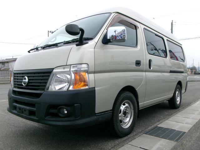 CARAVAN van 4WD
