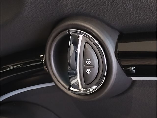 MINI COOPER D