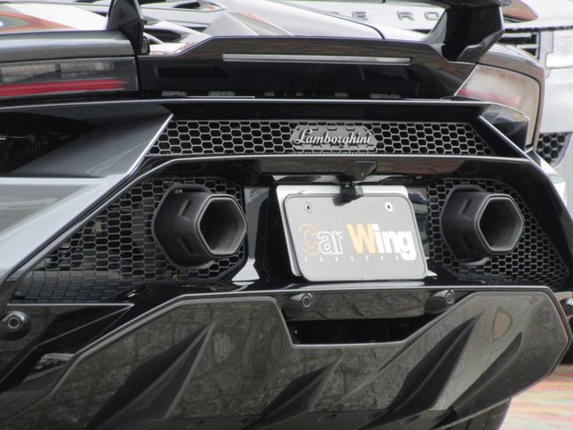 LAMBORGHINI HURACAN