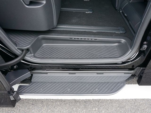 ALPHARD hybrid
