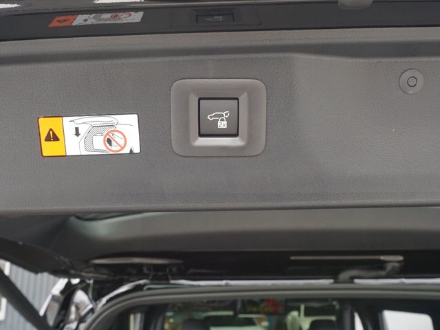 ALPHARD hybrid